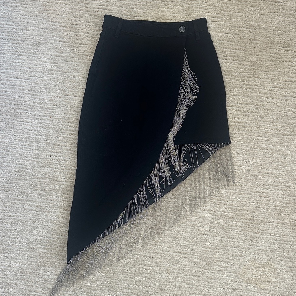 Chic Asymmetrical Black Fringe Skirt